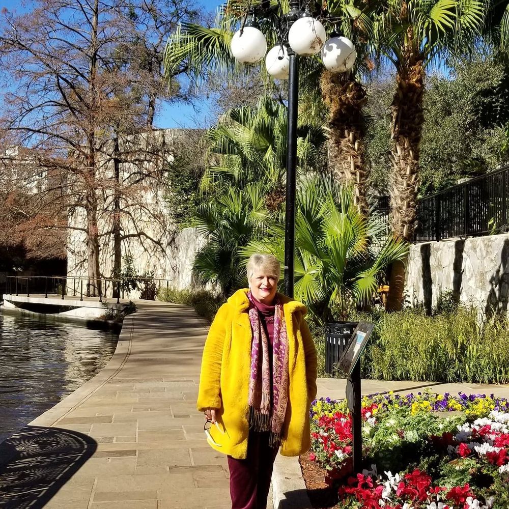 Meet your Posher, Di anne